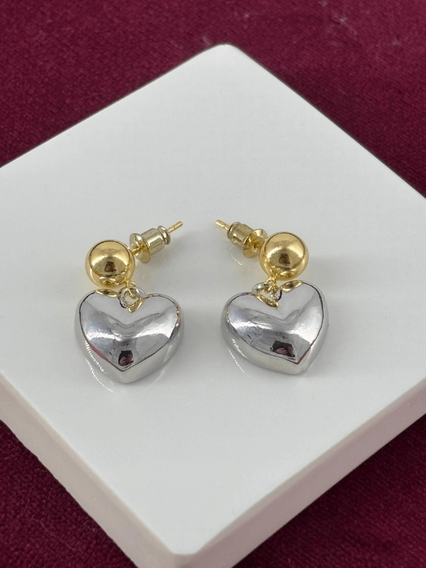 Gümüş Kalpli Altın Toplu Sallantılı Çift Renkli Küpe