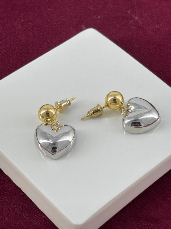 Gümüş Kalpli Altın Toplu Sallantılı Çift Renkli Küpe