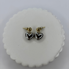 Gümüş Kalpli Altın Toplu Sallantılı Çift Renkli Küpe