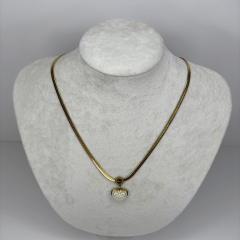 Büyük Beyaz Kalpli ve Love Yazılı Gold Kolye