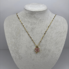 Pembe Yonca Yapraklı Gold Kolye