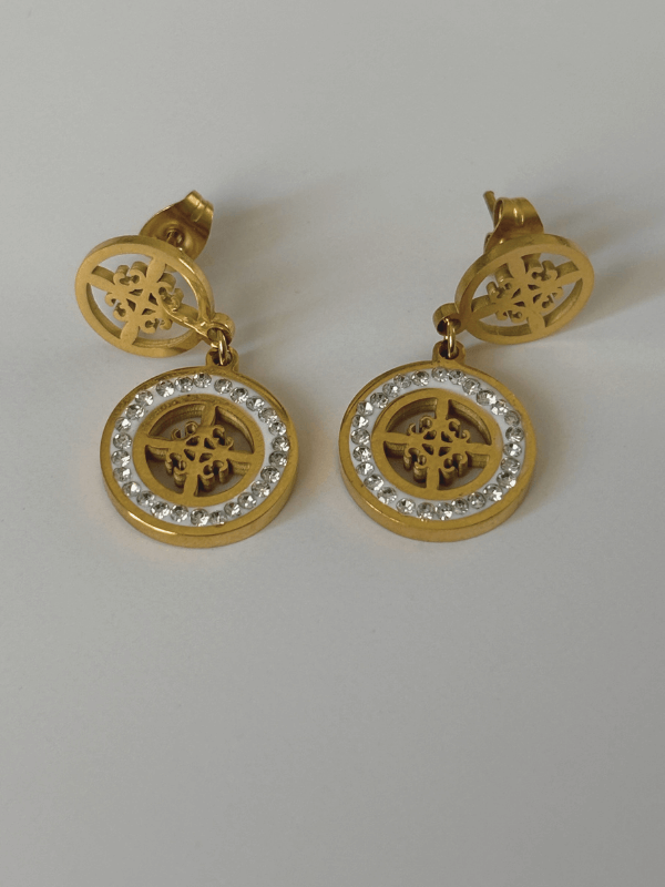 Ortası Çiçekli ve Küçük Taşlı Sallantılı Gold Küpe