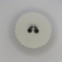 Ortası Çiçekli ve Küçük Taşlı Sallantılı Silver Küpe