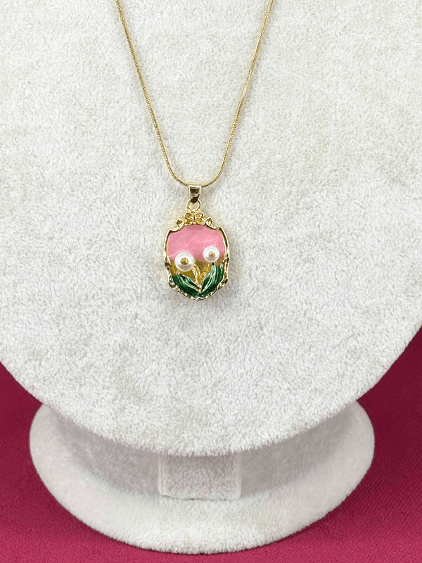 Pembe ve Yeşil Renkli Çiçekli Gold Kolye