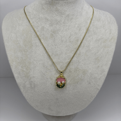 Pembe ve Yeşil Renkli Çiçekli Gold Kolye