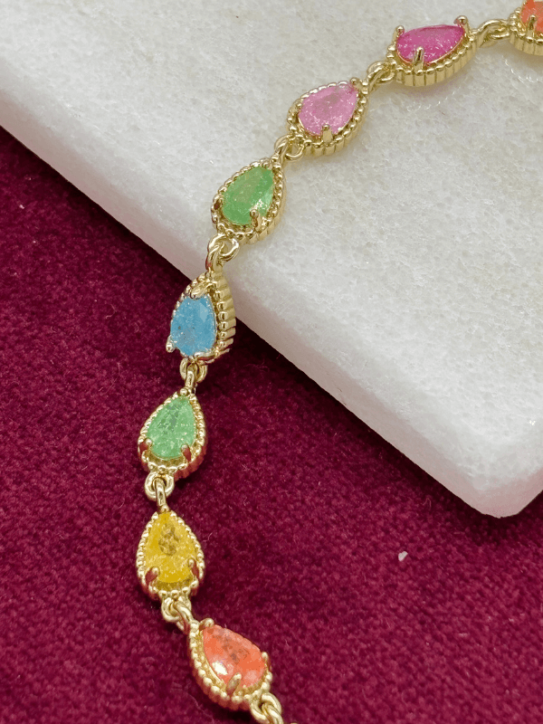 Renkli Sıra Taşlı Gold Bileklik
