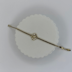 Büyük Taşlı Yaprak Detaylı Gold Bileklik