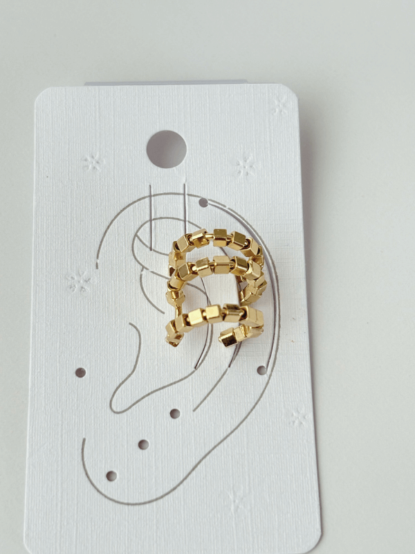 Üç Sıra Dönebilen Parlak Dikdörtgen Detaylı Ayarlanabilir Gold Earcuff