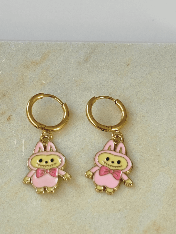 Pembe Renkli Labubu Gold Küpe