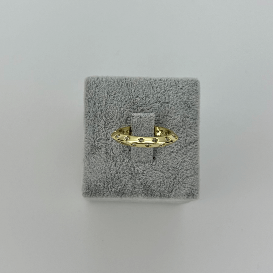 Küçük Taşlı Gold Yüzük