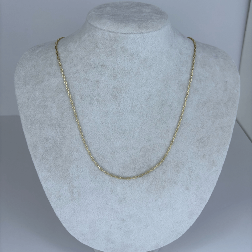 14 K Renginde Minimal Ataş Şekilli Gold Kolye