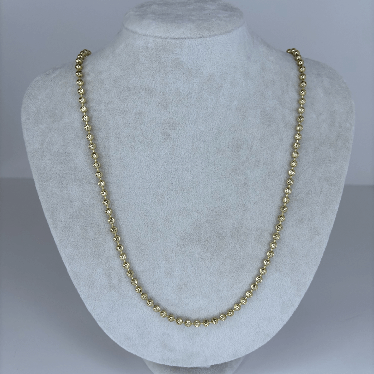 14 K Renginde Dorika Taşlı Gold Kolye