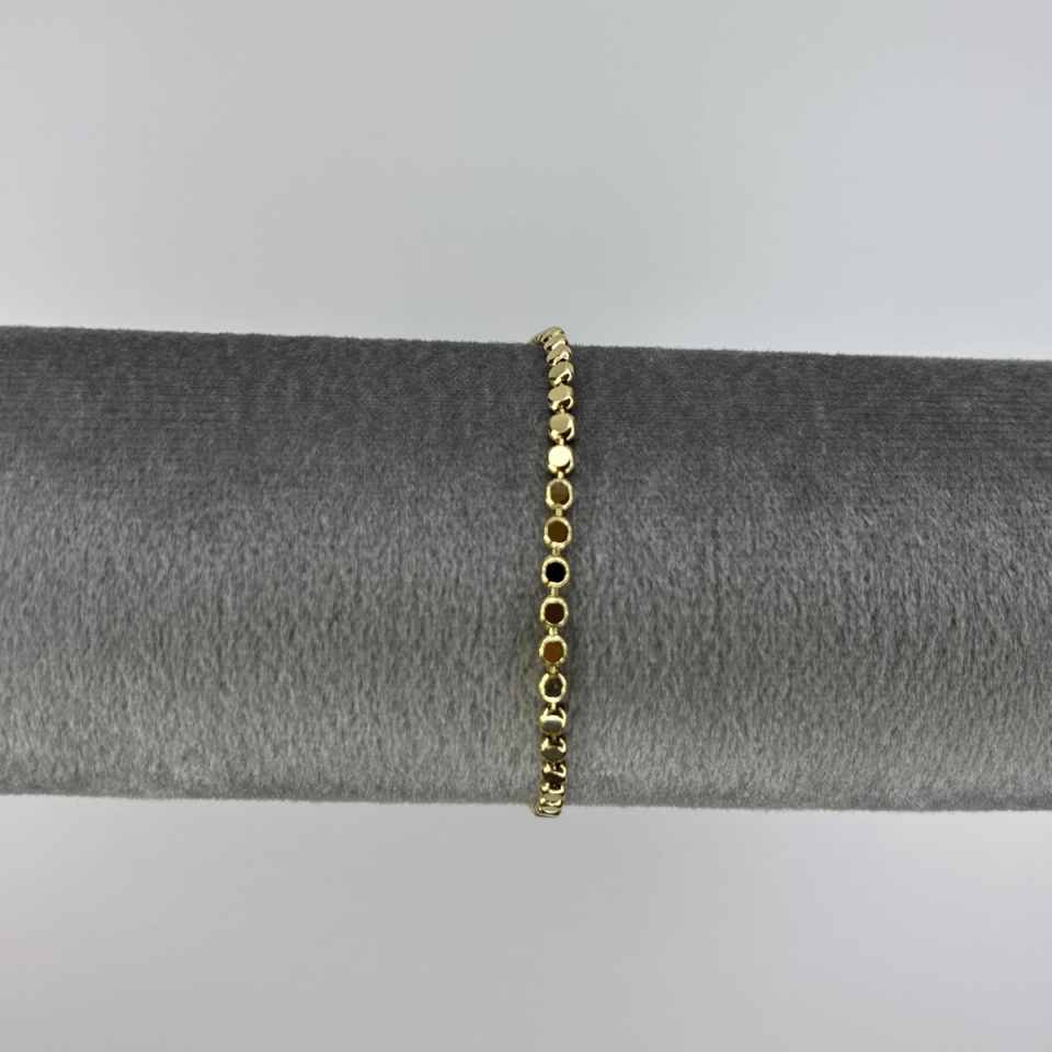 14 K Renginde Minimal Daire Şekilli Gold Bileklik