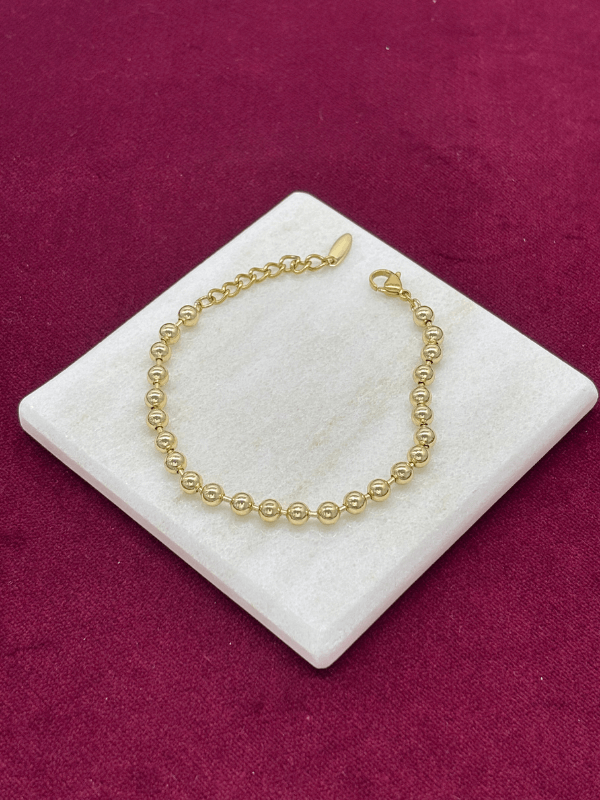 14 K Renginde Dorika Taşlı Gold Bileklik