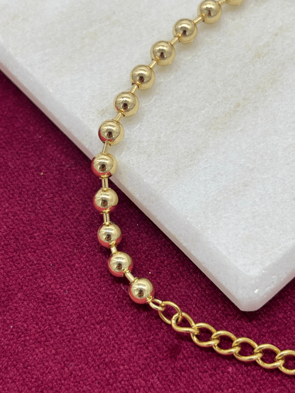 14 K Renginde Dorika Taşlı Gold Bileklik