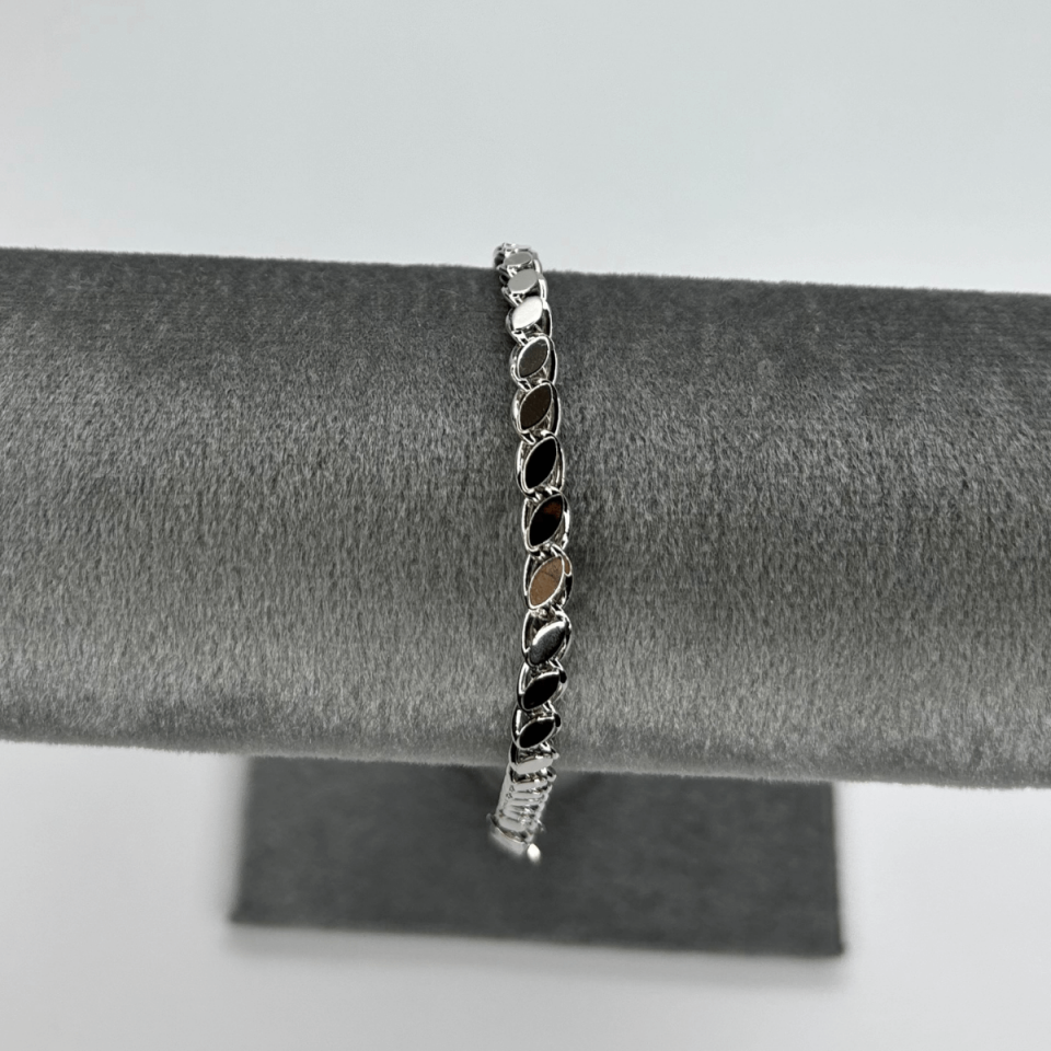 Yaprak Şekilli Parlak Silver Bileklik