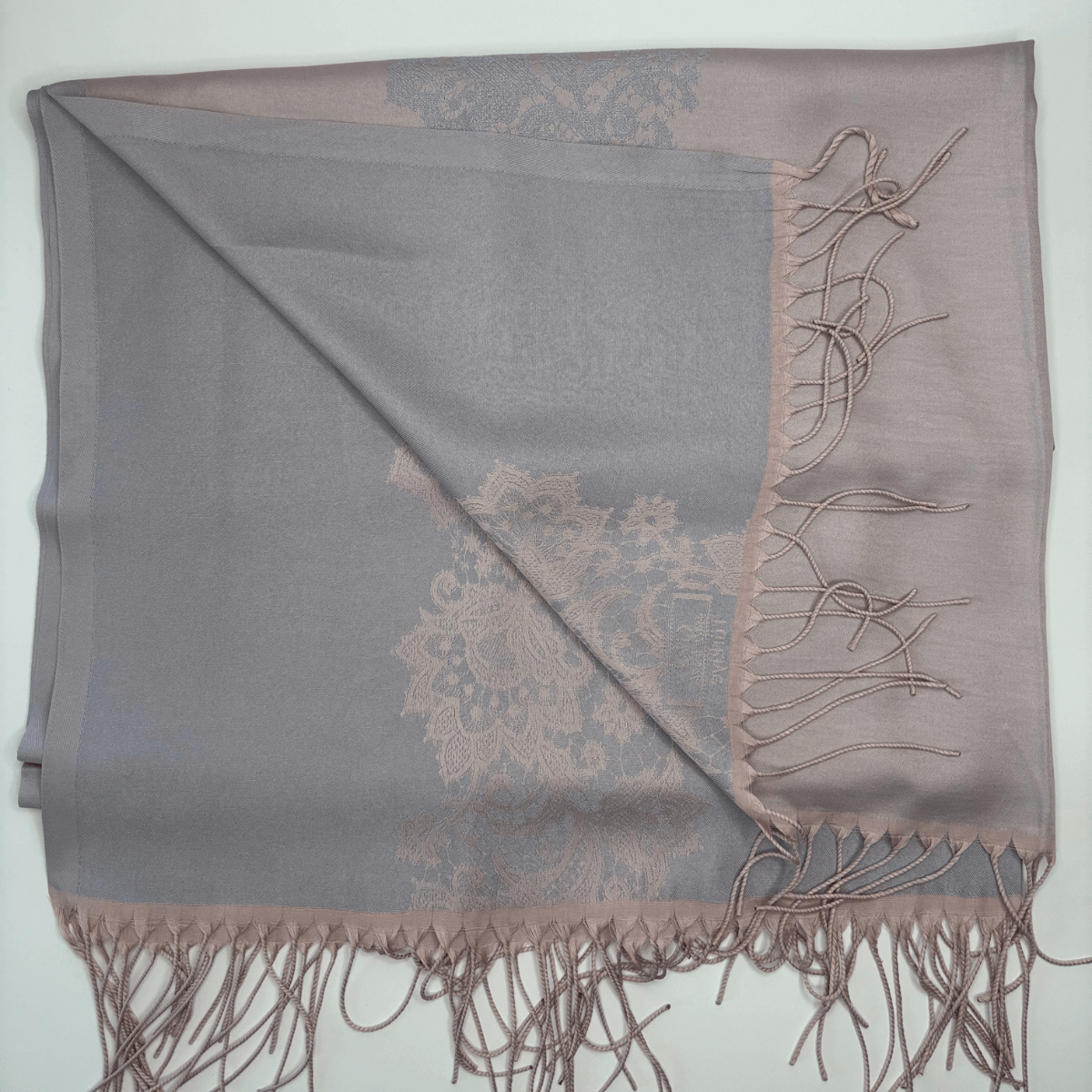 Açık Pembe-Açık Gri Tonlarında Desenli İnce Şal