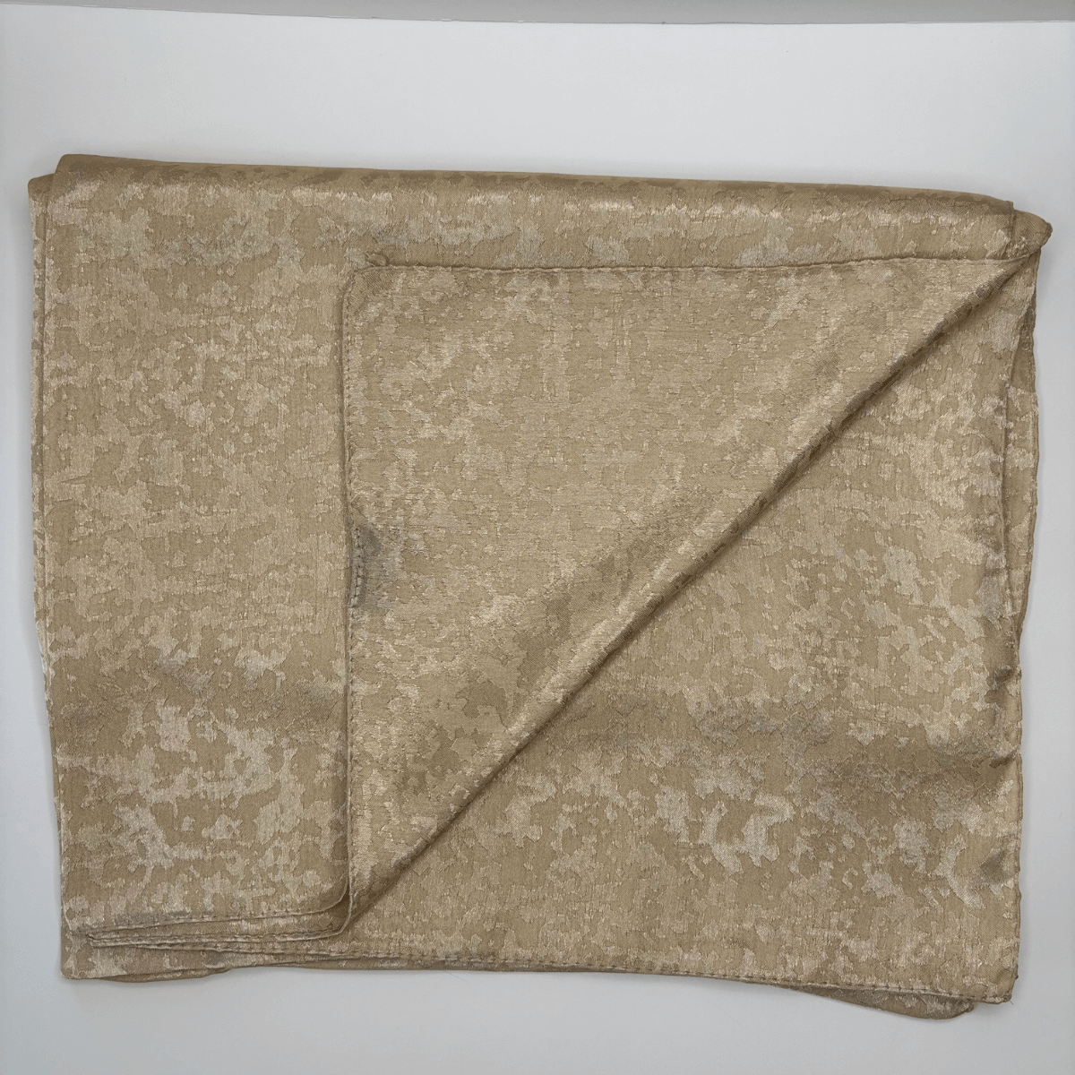 Gold Renginde Desenli İnce Şal