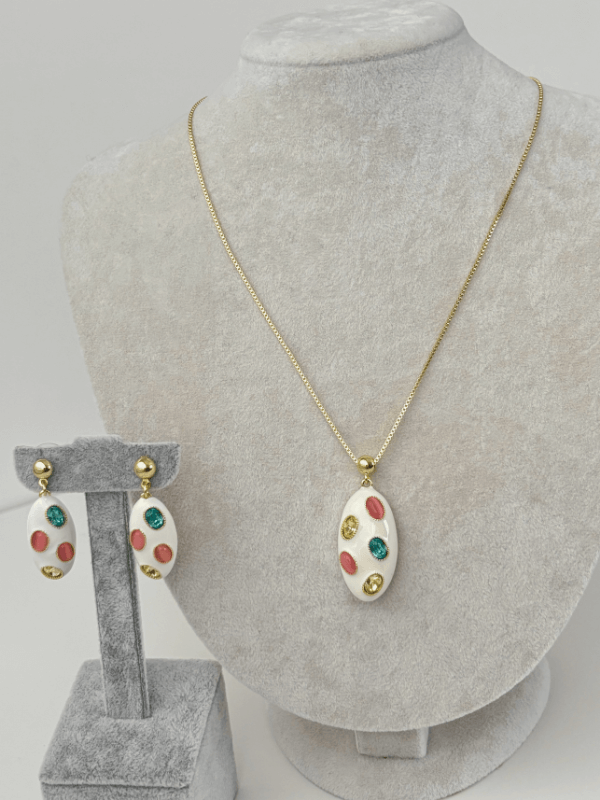 Renkli Oval Şekilli Gold Set