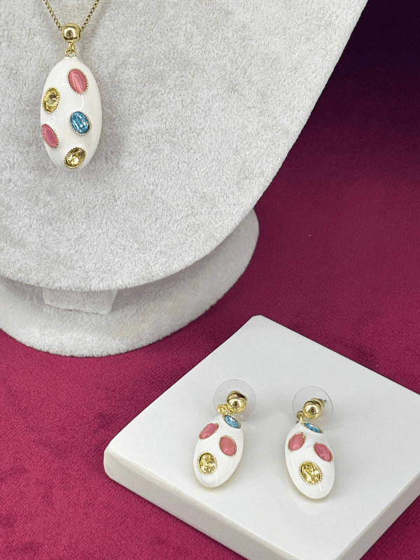 Renkli Oval Şekilli Gold Set