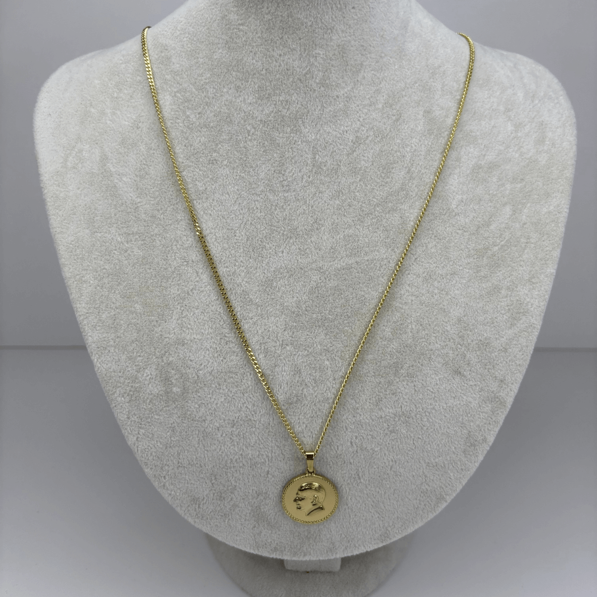 14 K Renginde Atatürk Kabartmalı Gold Kolye 60 cm