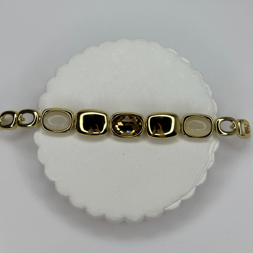 Toprak Tonlarında Parlak Dikdörtgen Şekilli Gold Bileklik