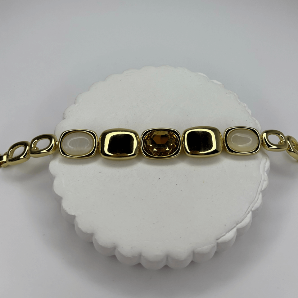 Toprak Tonlarında Parlak Dikdörtgen Şekilli Gold Bileklik