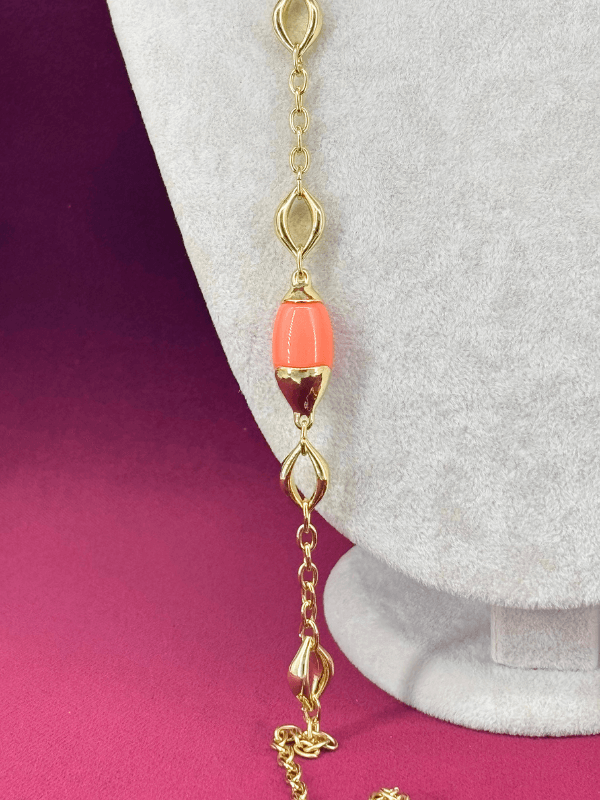 Turuncu Tonlarında Parlak Uzun Zincirli Gold Kolye