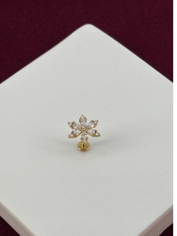 Kar Tanesi Şeklinde Taşlı Gold Piercing