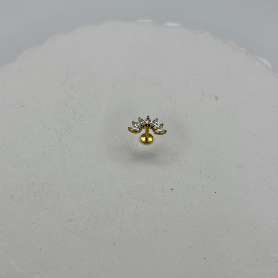 Oval Taş Detaylı ve Yay Şekilli Gold Piercing