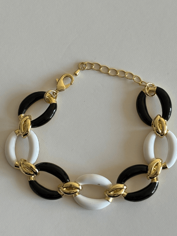 Siyah Beyaz Renkli Altın Detaylı Halka Şekilli Gold İthal Bileklik