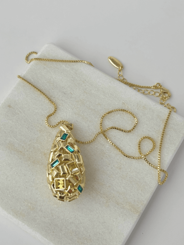 Damla ve Dikdörtgen Şekilli Mavi ve Altın Renkli Kolye