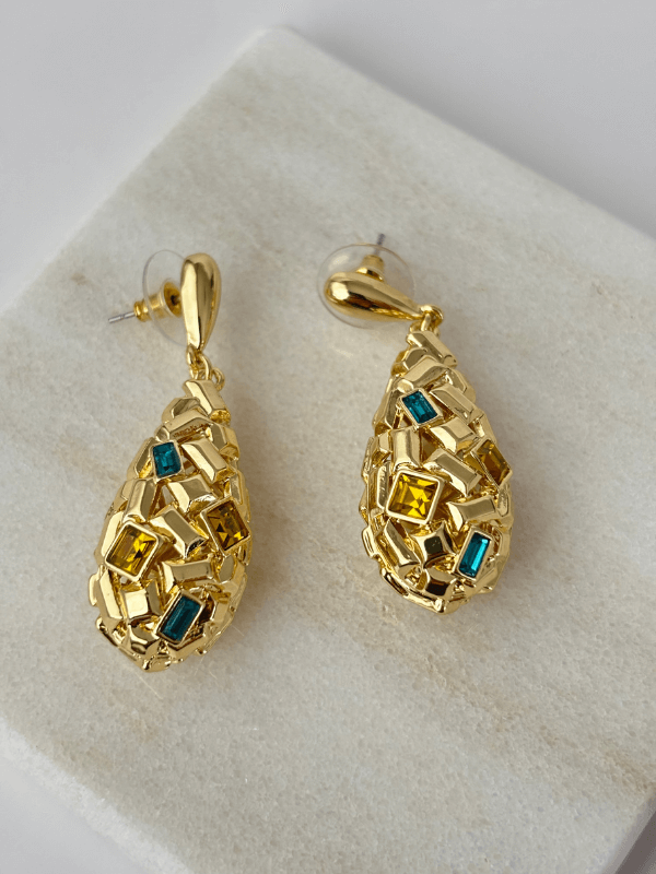 Damla ve Dikdörtgen Şekilli Mavi ve Altın Renkli Küpe