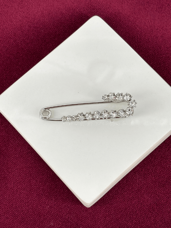 Minimal Parlak Taşlı Çengelli İğneli Silver Broş