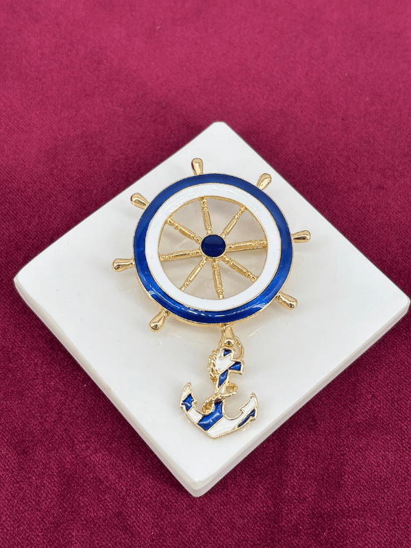 Lacivert ,Beyaz Renkli Dümen ve Çapa Figürlü Gold Broş